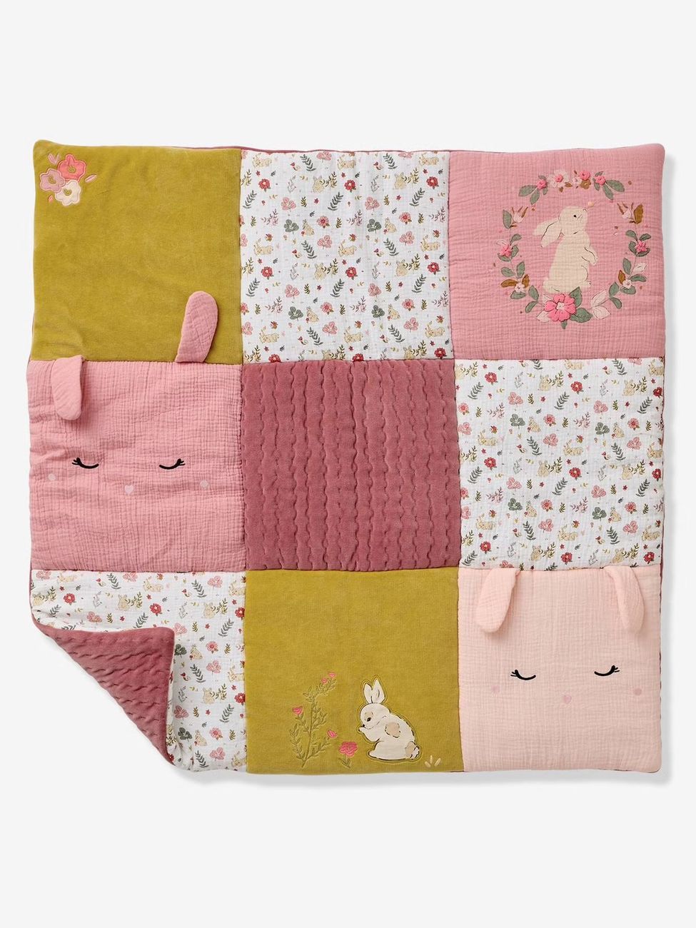 Tapis de sol / fond de parc patchwork LAPIN ENCHANTÉ vieux rose (Vertbaudet) - Couverture