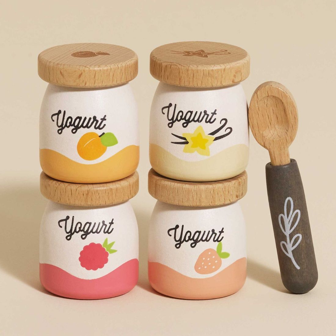 Pack de 4 yaourts et cuillère en bois FSC (Le Toy Van) - Image 3