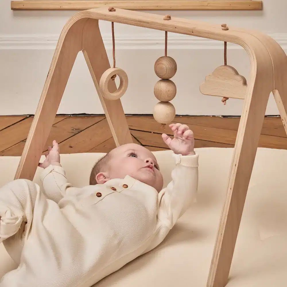Arche d'éveil NAHO avec jouets en bois (Charlie Crane) - Image 3
