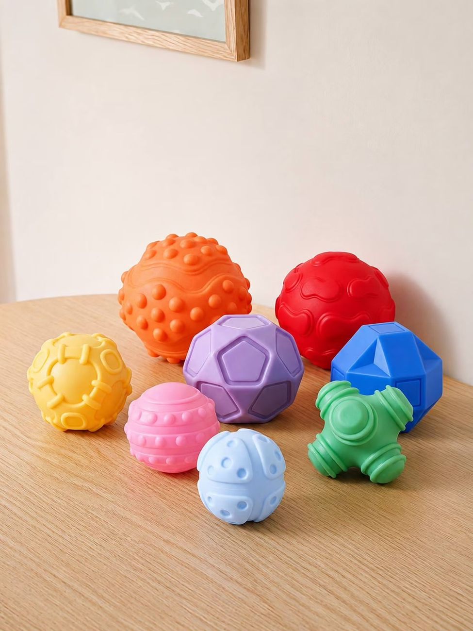 Lot de 8 balles sensorielles jaune (Vertbaudet) - Couverture