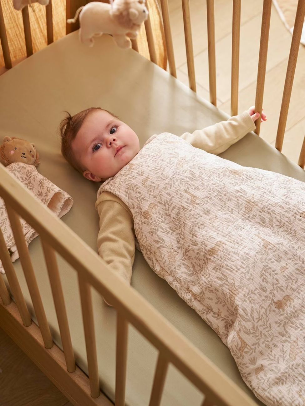 Gigoteuse en gaze de coton personnalisable BABYLON beige imprimé (Vertbaudet) - Image 1