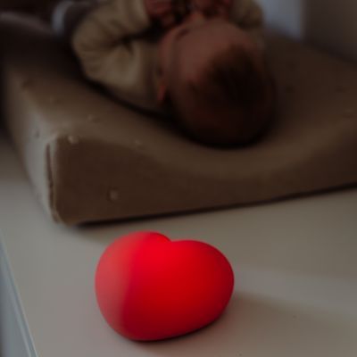 Veilleuse d’allaitement tactile Ruby vieux rose (FLOW) - Image 3