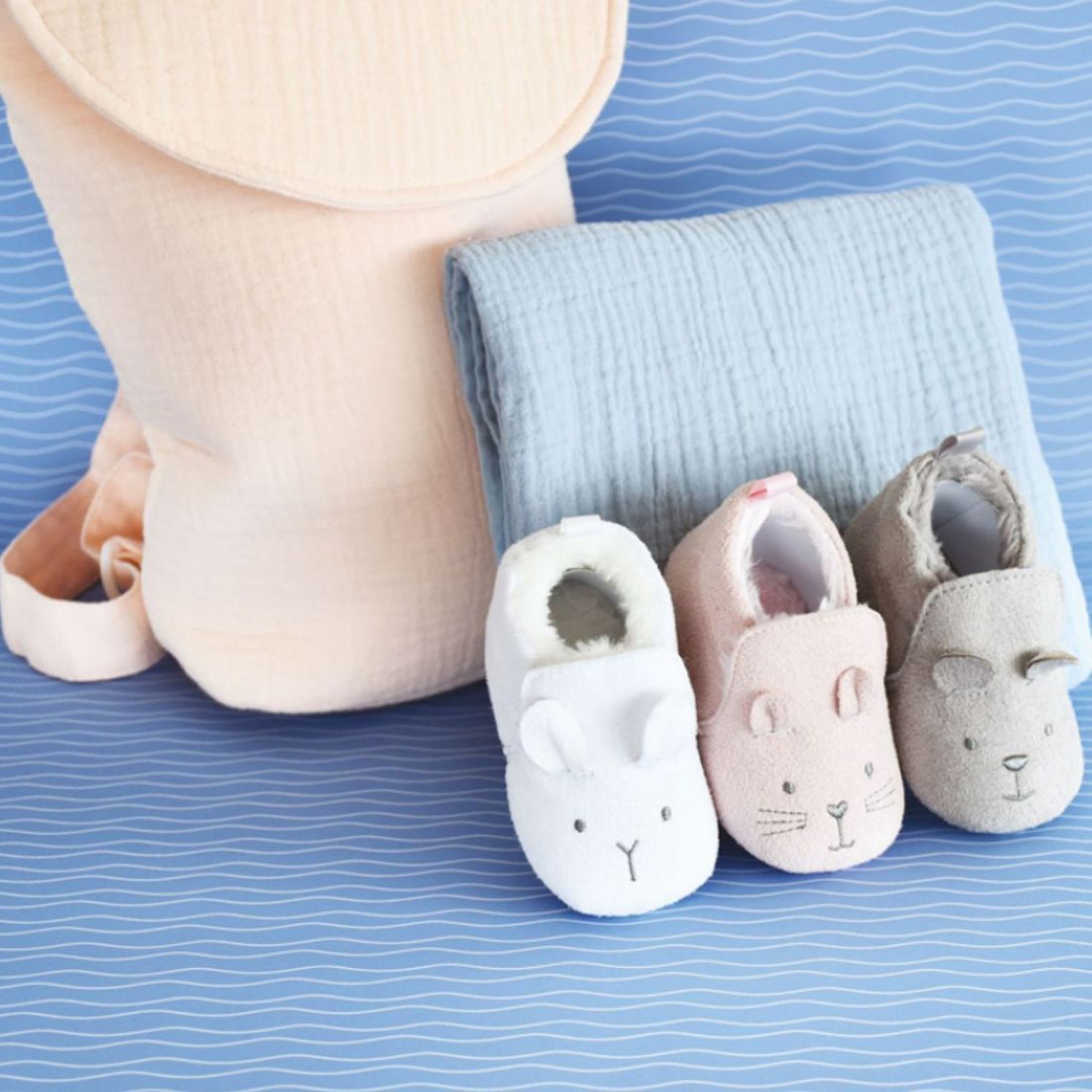 Chaussons gris (0-6 mois) (Doudou Et Compagnie) - Image 5