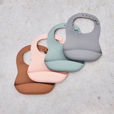 Bavoir en silicone Ash green vert (Jollein) - Image 2