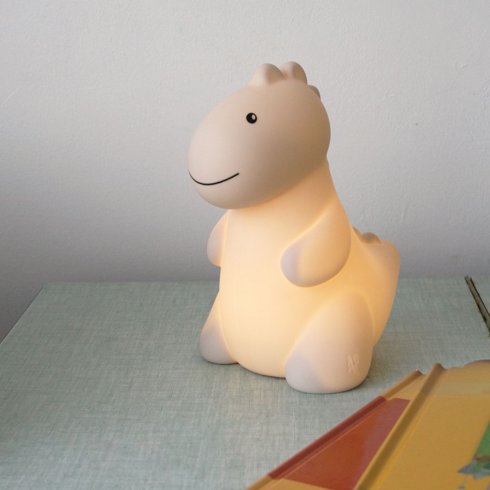 Veilleuse rechargeable Jéroom le dinosaure sable (17 cm) (Atelier Pierre Junior) - Image 2