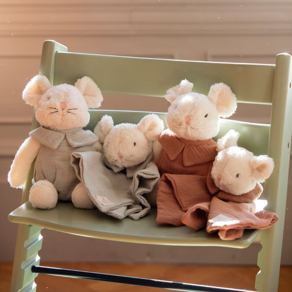 Peluche souris Poppy Cannelle (25 cm) (Walking Mum) - Image 5