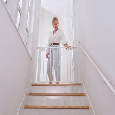 Barrière de sécurité Easylock Flatstep Blanche (69 à 76 cm) (Geuther) - Image 3