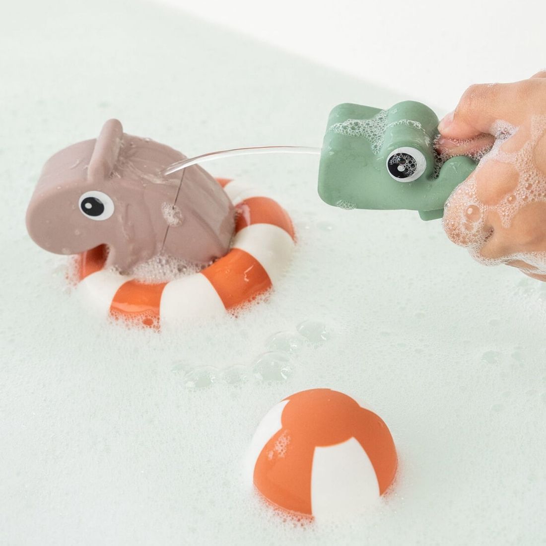 Aspergeur de bain Croco Vert (Done by deer) - Image 1