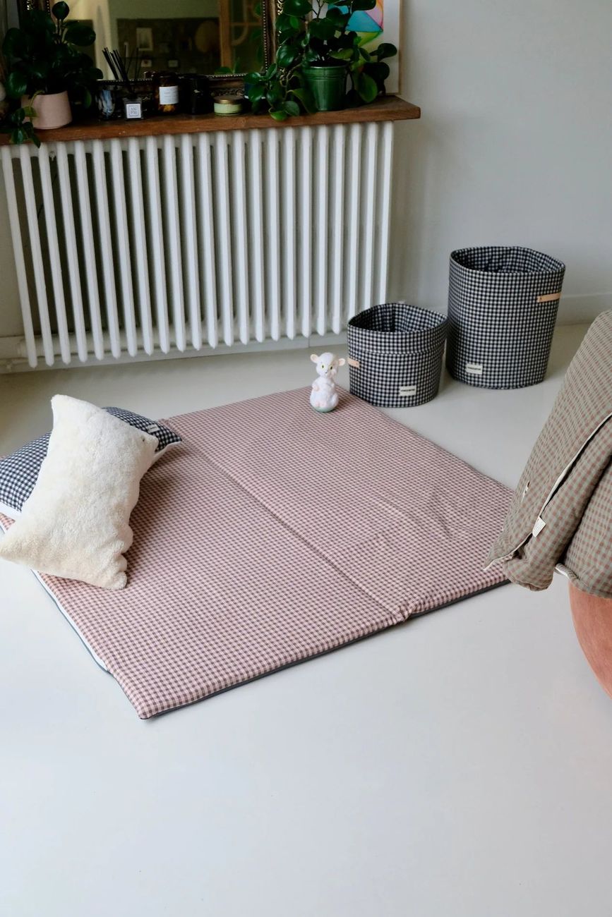 Tapis de vie Vichy Rhubarbe (Mezamé Paris) - Image 3