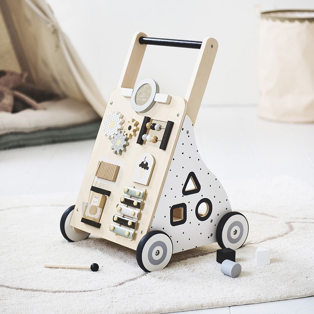 Petite Amélie | Chariot de marche bébé multi-activités | Trotteur en bois | Blanc, gris et noir | Apprentissage de la marche et motricité fine (Petite Amélie) - Couverture