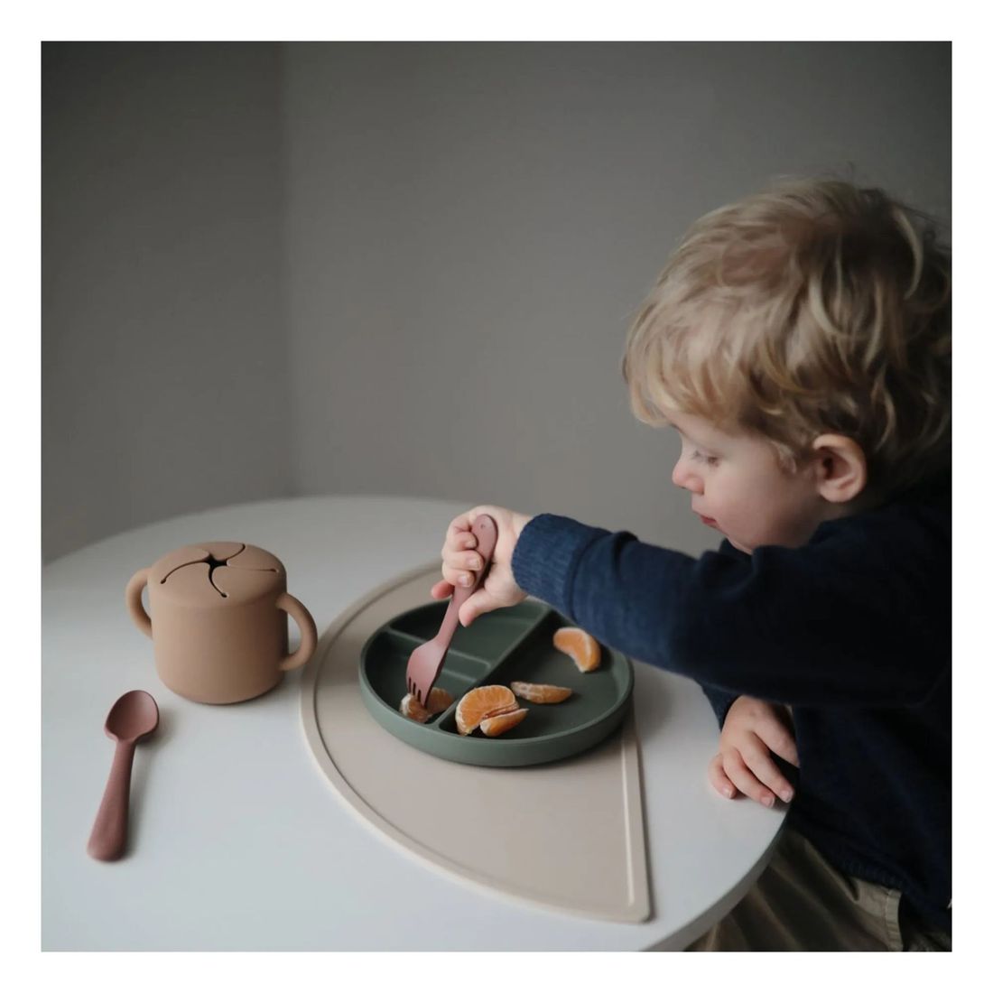 Mushie - Assiette en silicone (Mushie) - Image 1
