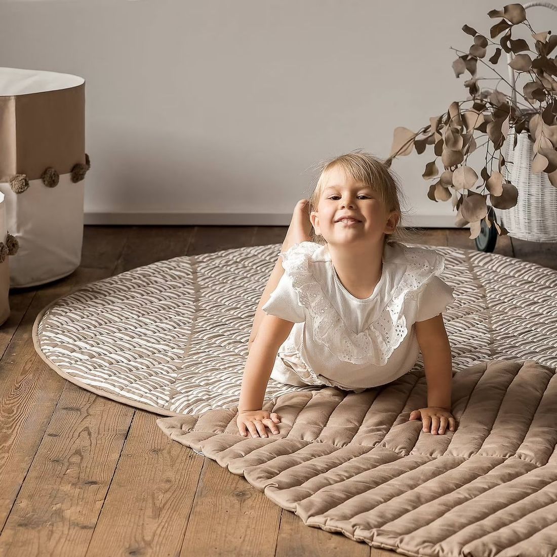 Tapis Douillet Taupe (ToddleKind) - Couverture