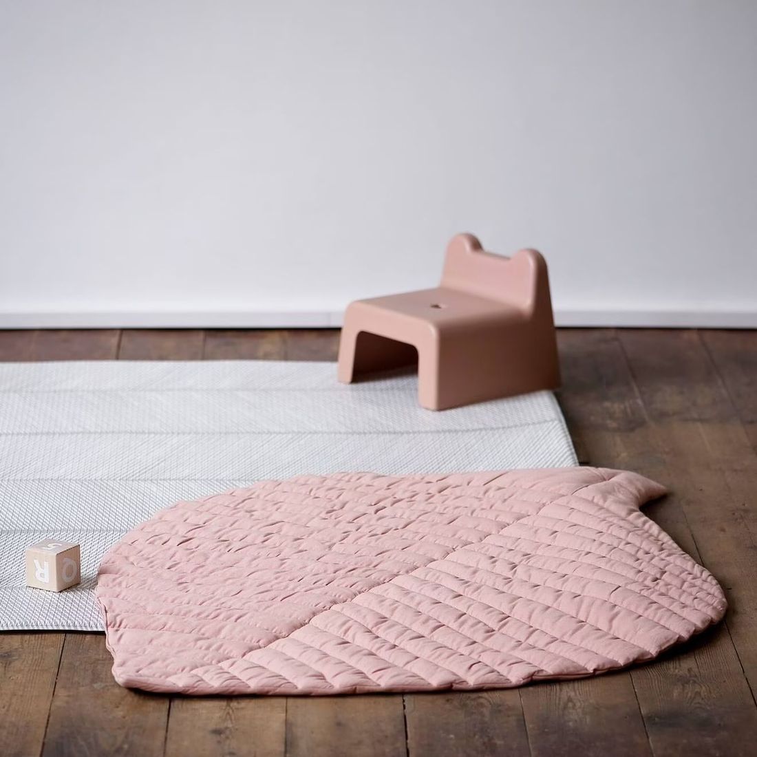 Tapis Feuilles Rose (ToddleKind) - Couverture
