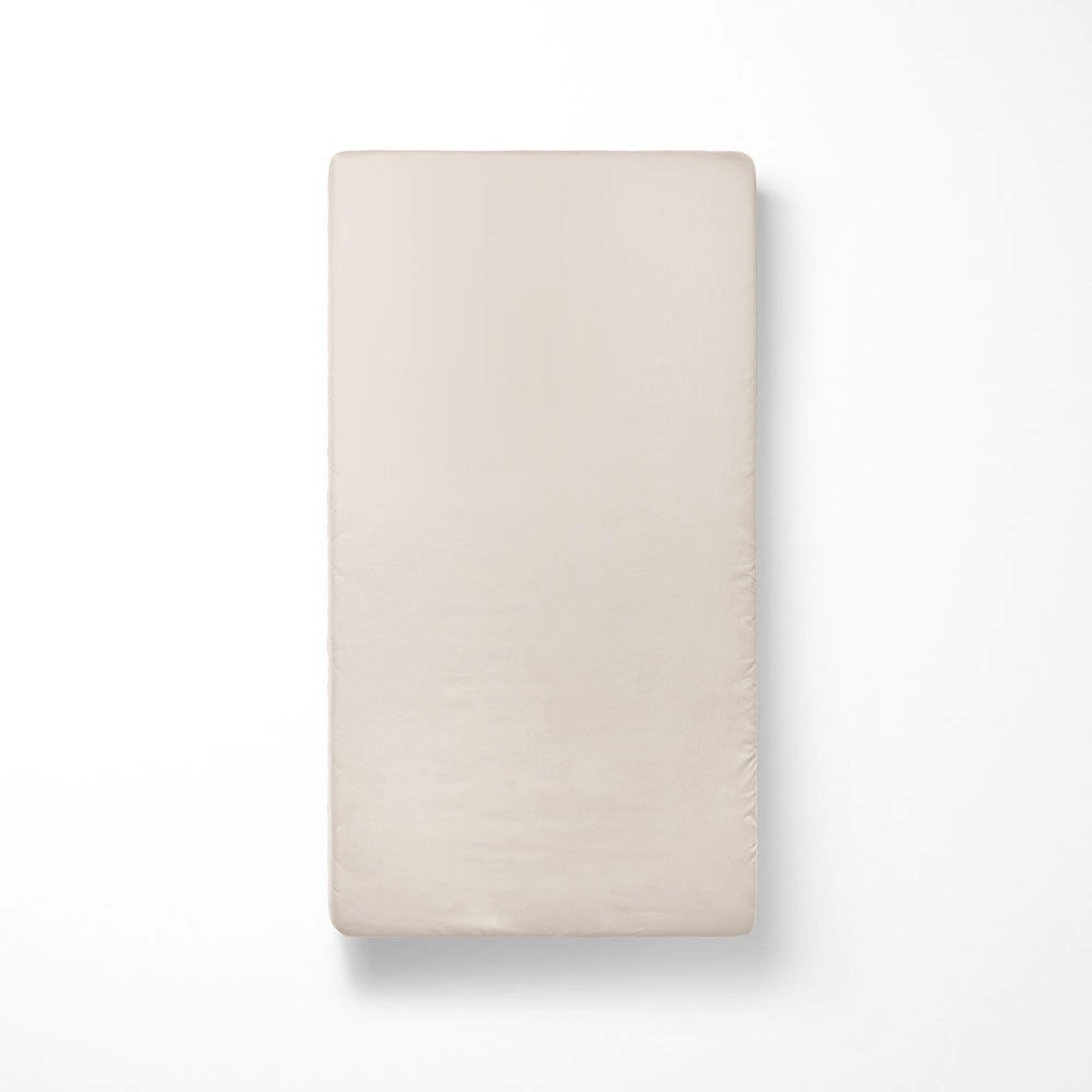 Petite Amélie | Drap-housse enfant | Jersey de coton bio | Gris Taupe | 70x140 cm | Extensible et sans substances nocives pour matelas 10-12 cm (Petite Amélie) - Image 1
