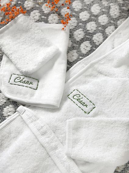 Le bain, peignoir - serviette - gant (Maison Pioline) - Image 2