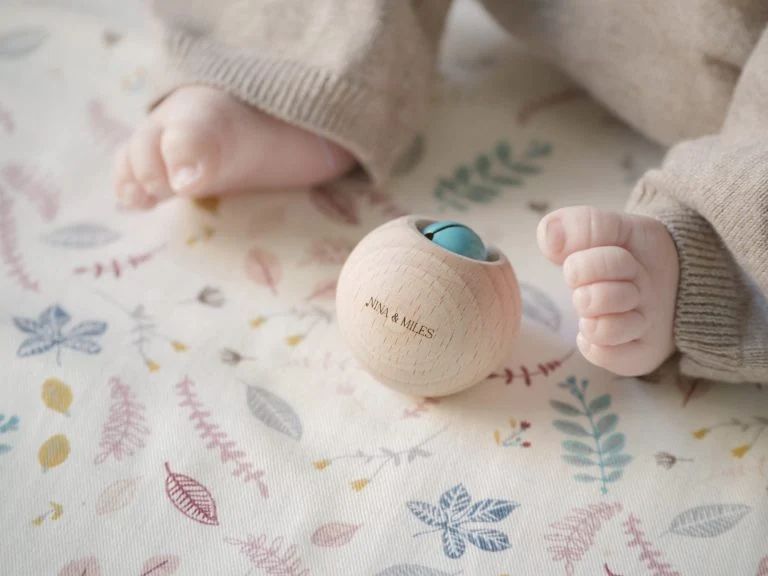 HOCHET JINGLA BOULE (Nina And Miles) - Image 1