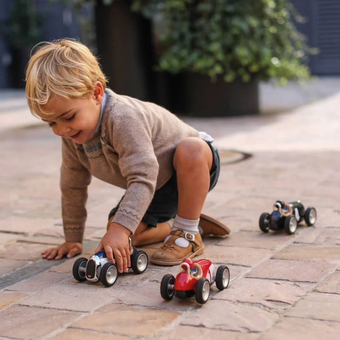 Petite Voiture De Course Bébé Vintage Rouge (Baghera) - Image 1