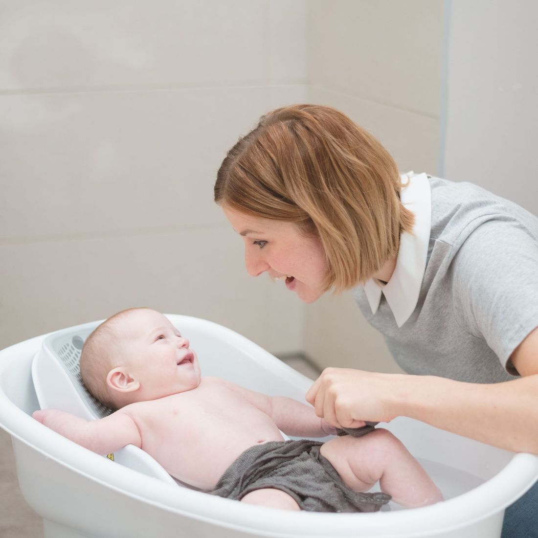 Transat de bain FIT gris (Angelcare) - Image 5