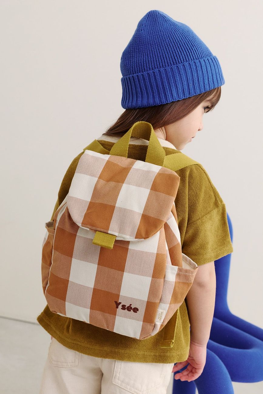 Petit Picotin - Paco le sac à dos à carreaux