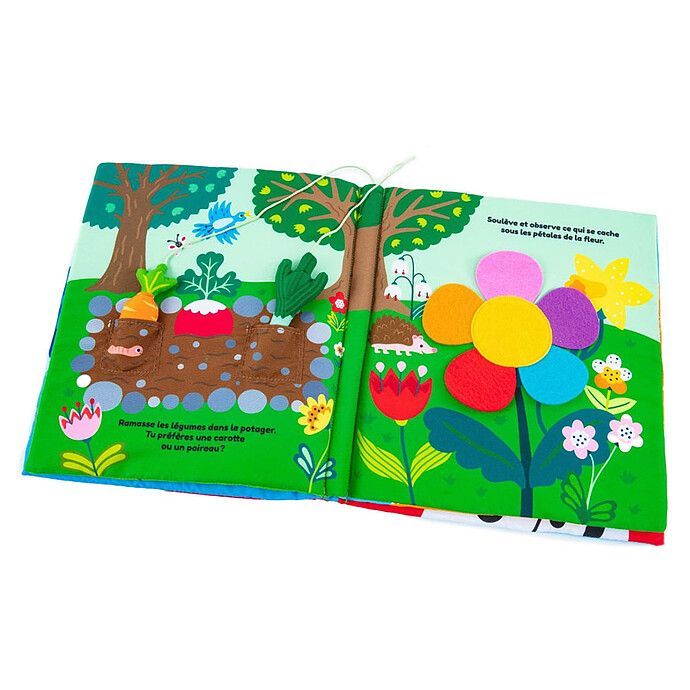 Mon Livre d'Activités en Tissu (Tourbillon) - Image 1