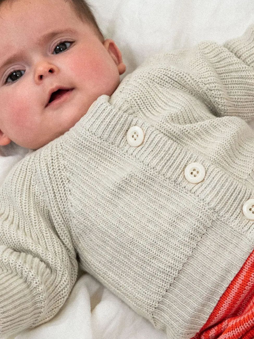 Le gilet bébé 100% coton bio beige galet (Smala) - Image 1