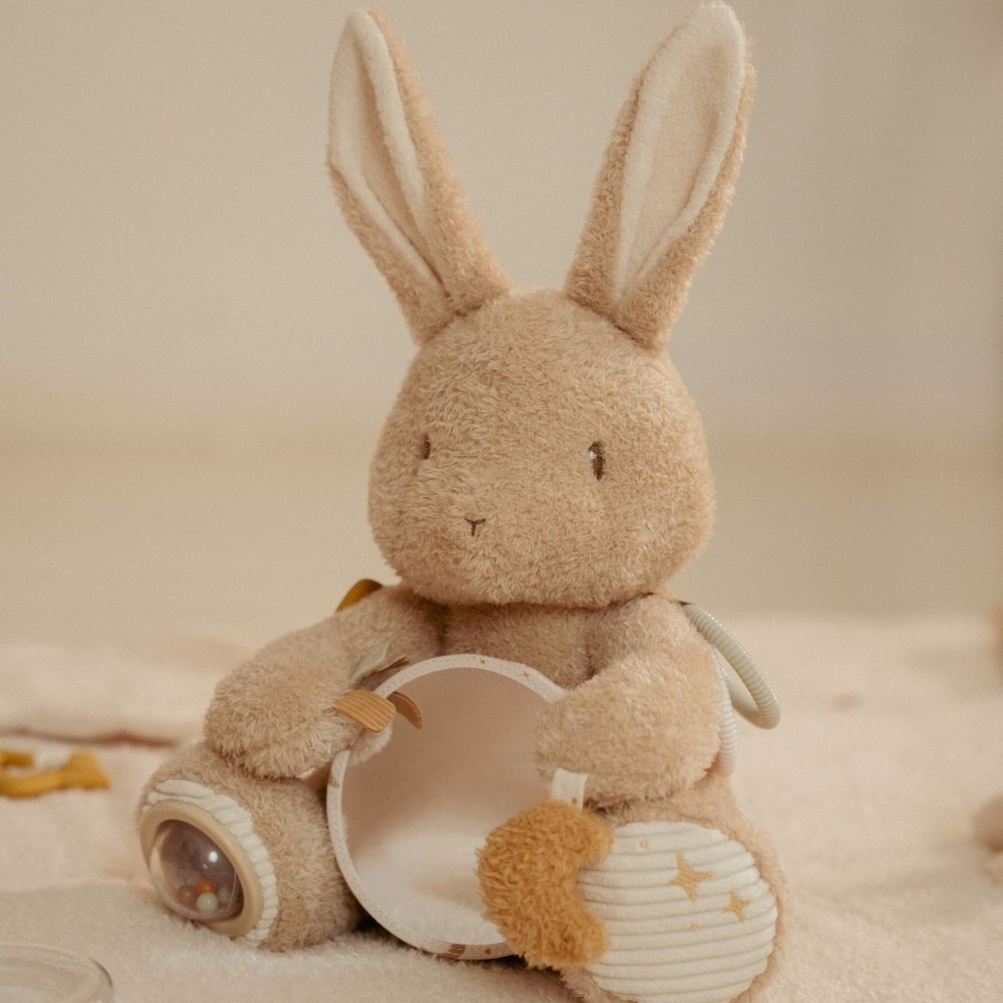 Peluche d'activités Lapin Newborn (Little Dutch) - Image 5