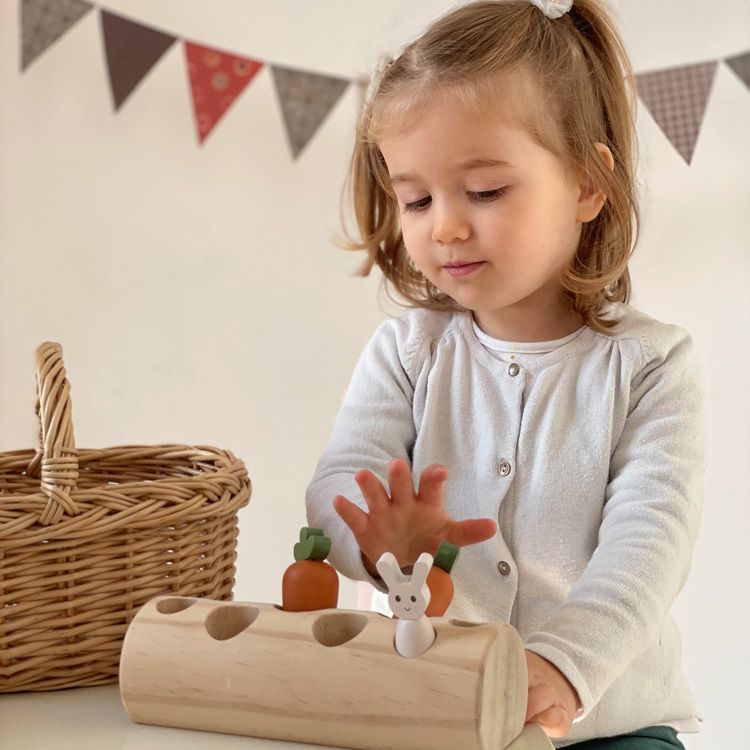 Jeu à encastrer buche, lapins et légumes (Egmont Toys) - Image 4