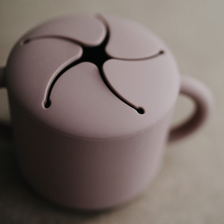 Tasse à goûter Snack cup Cloudy mauve (Mushie) - Image 6