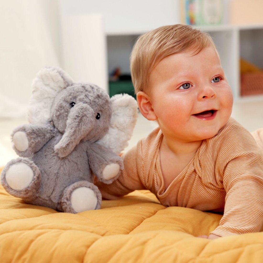 Peluche bruit blanc Elliot Elephant On the Go (21,5 cm) (Cloud B) - Image 3