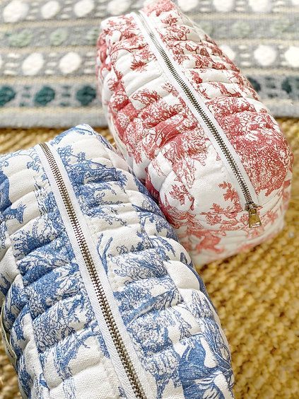 La Maxi trousse, inspiration toile de jouy, bleu nuage (Maison Pioline) - Image 4