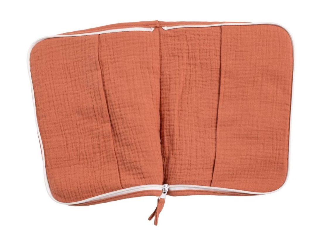 Protège Carnet De Santé En Double Gaze De Coton - Uni Terracotta Rouge (Sauthon) - Image 1