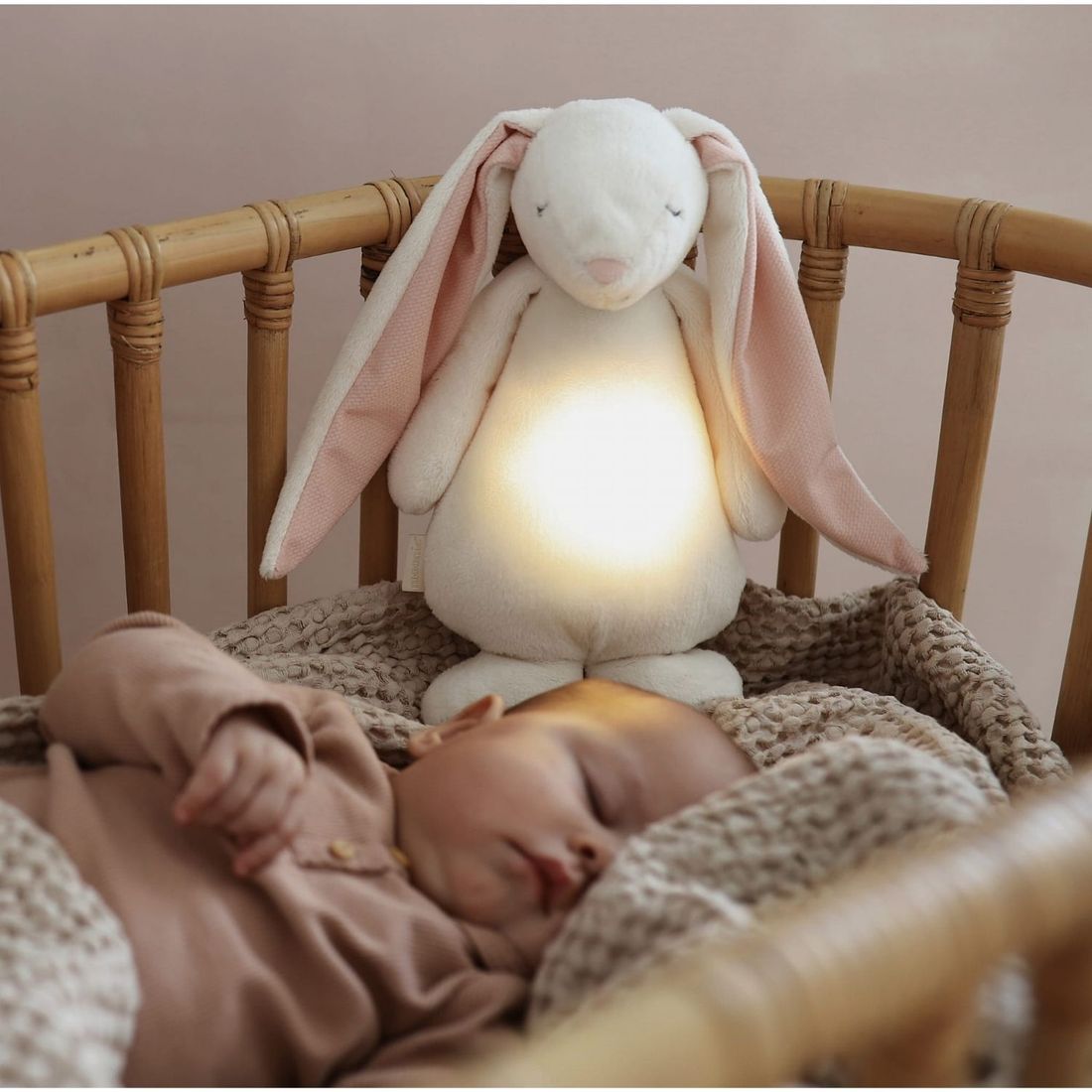 Peluche veilleuse lapin magique Poudre de lune 2.0 (Moonie) - Image 2