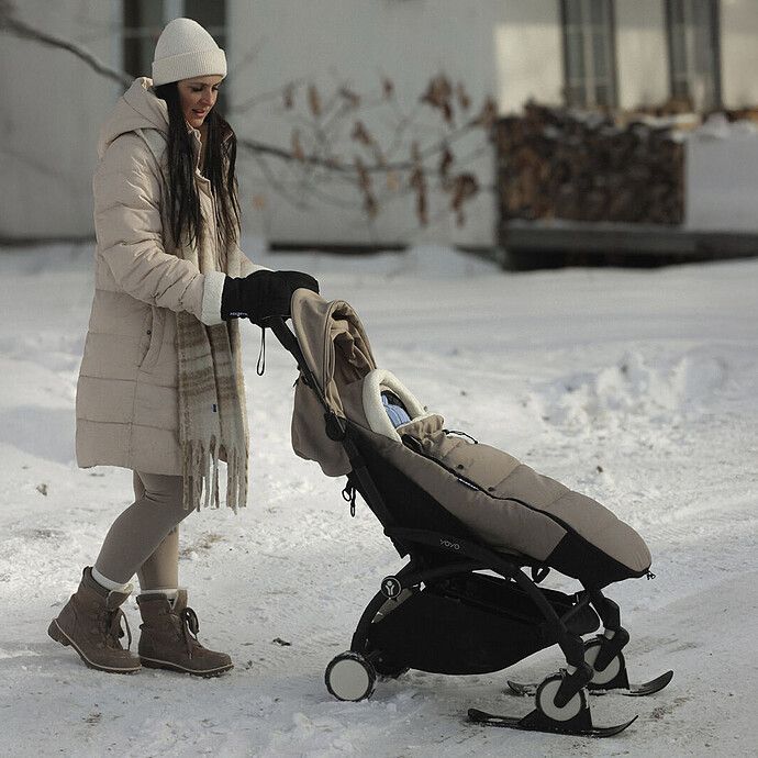 Skis YOYO (Stokke) - Image 1