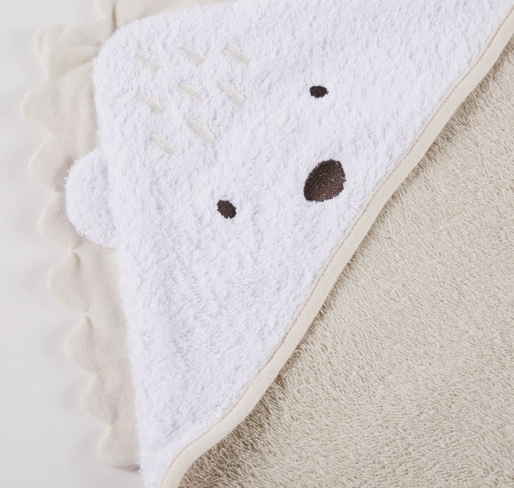 Sortie de bain en coton biologique beige capuche hérisson 80x80 (Maisons du Monde) - Image 2