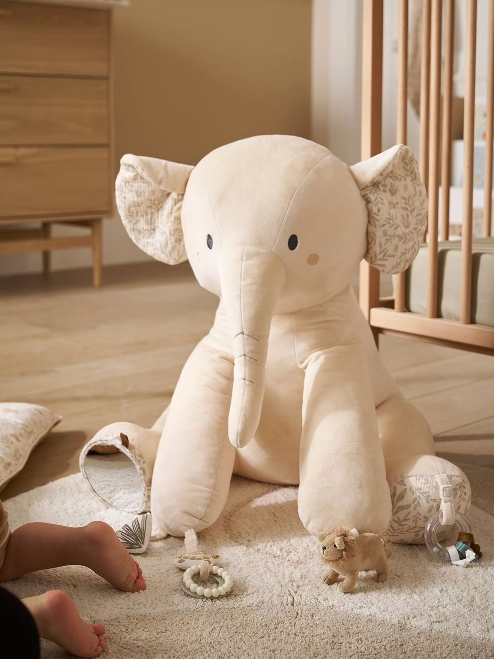 Grande peluche éléphant d'activités BABYLON beige (Vertbaudet) - Image 2