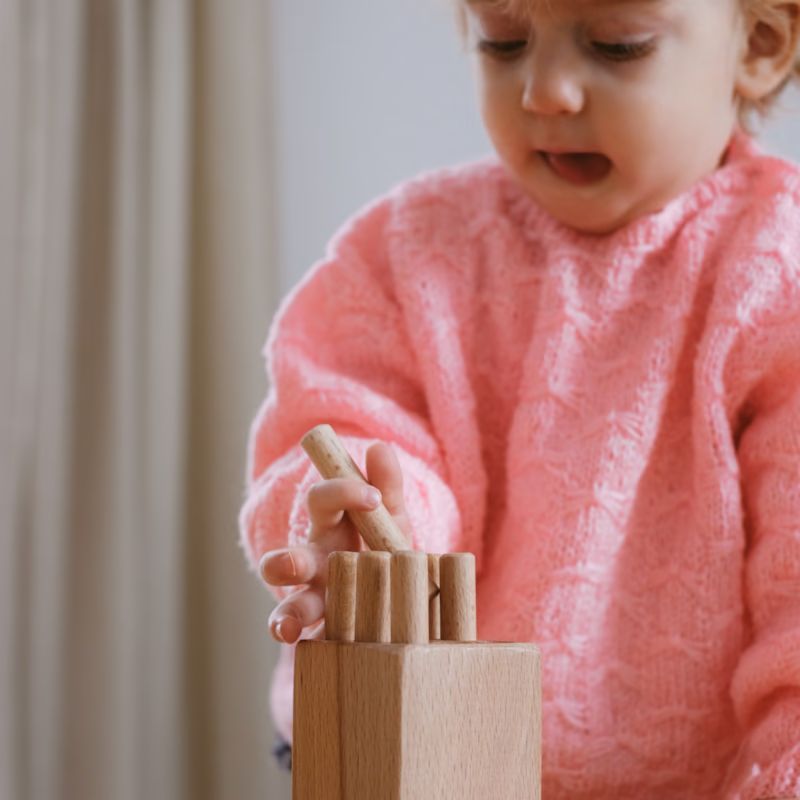 Tourillon, développe la motricité fine (Observe Montessori) - Image 4