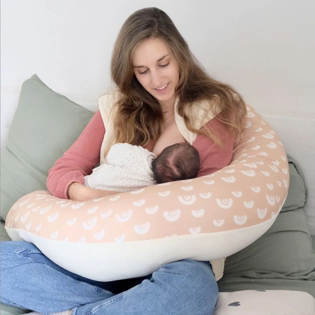 Coussin d'Allaitement Arc en Pêche (Mezamé Paris) - Image 1