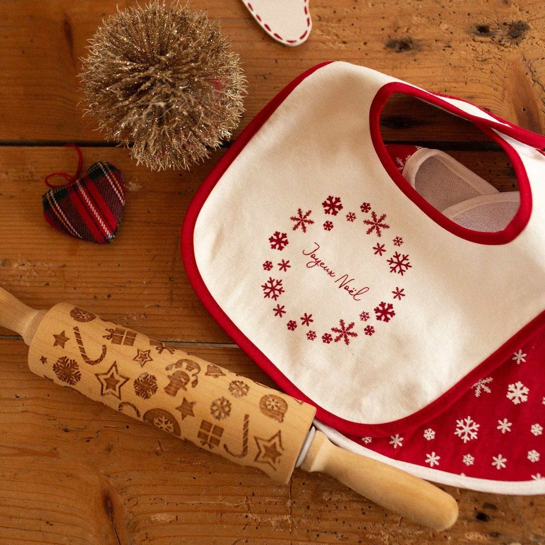 Lot de 2 bavoirs premier âge Noël (Trois Kilos Sept) - Image 5