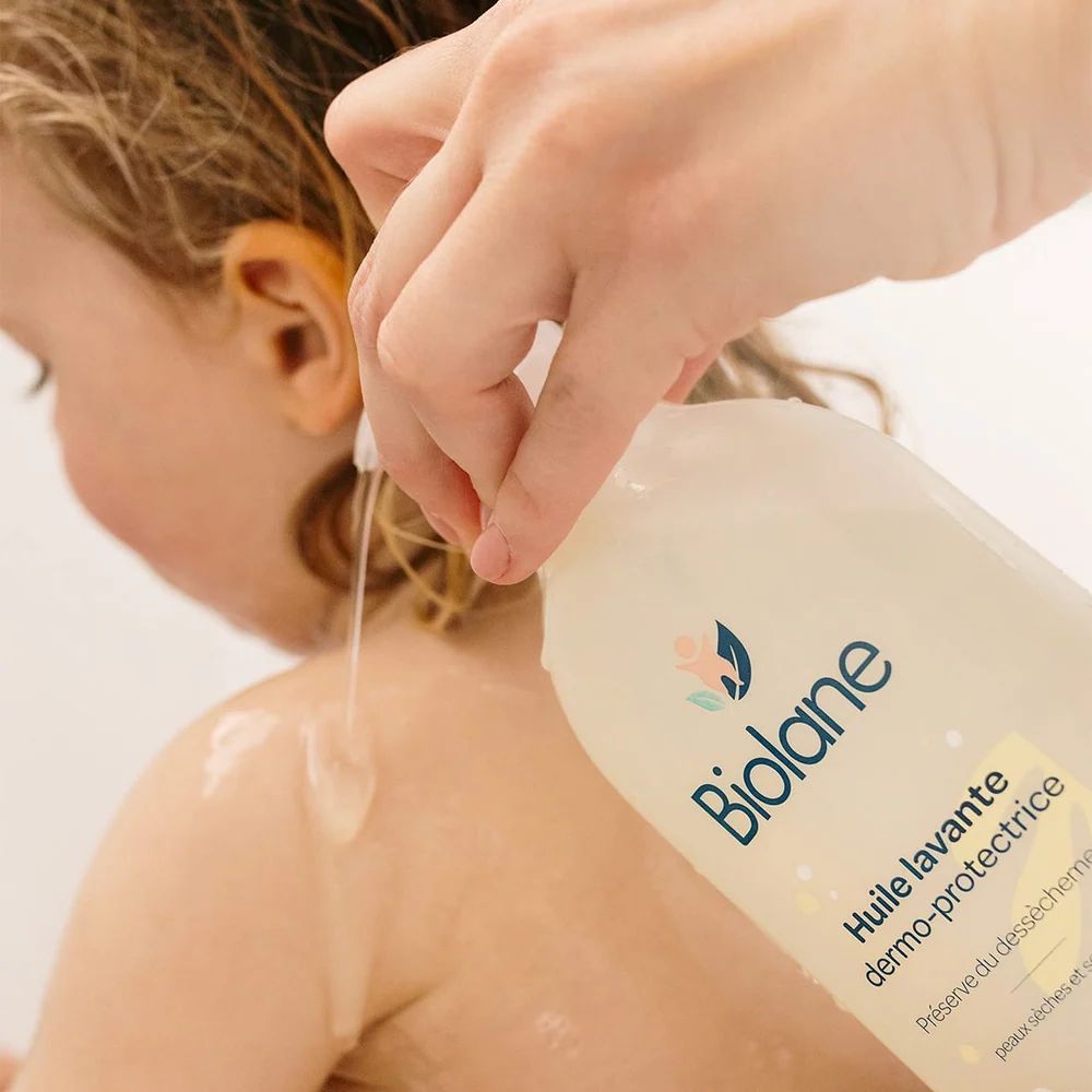 Huile lavante dermo-protectrice pour bébé, peau sèche et sensible (Biolane) - Image 2