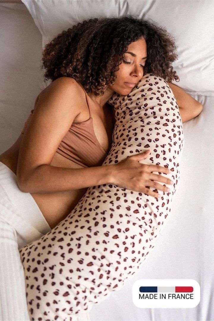 Coussin de grossesse et d’allaitement léopard Graou You&Milk (You&Milk) - Image 1