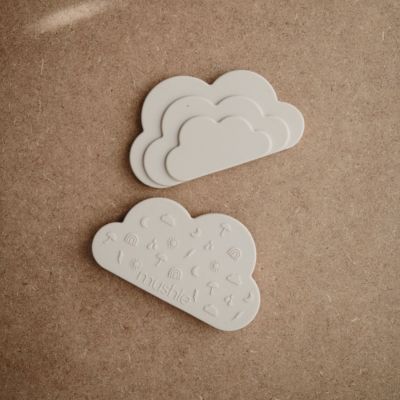 Jouet de dentition nuage gris (Mushie) - Image 3