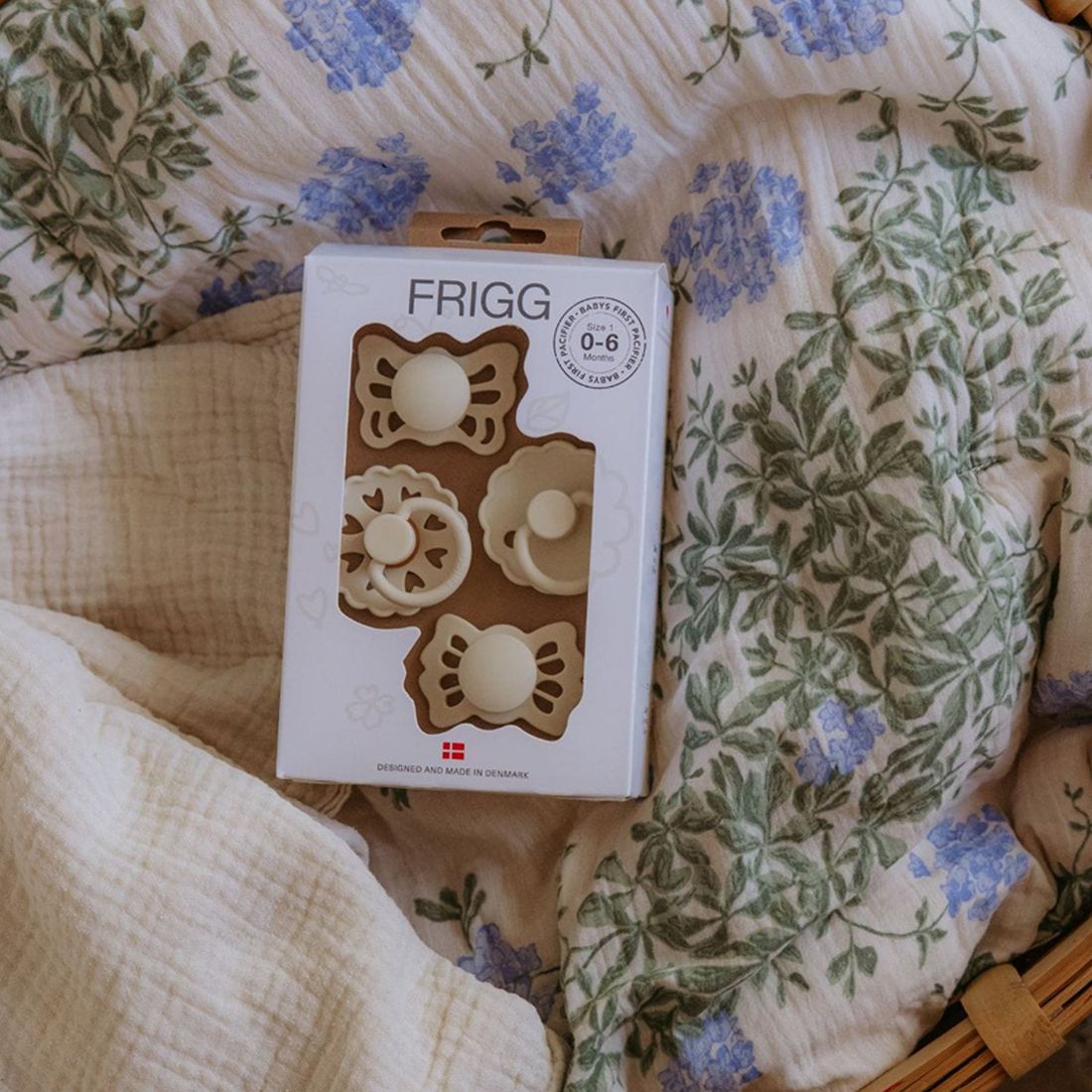 Lot de 4 Sucettes First (Frigg) - Image 1