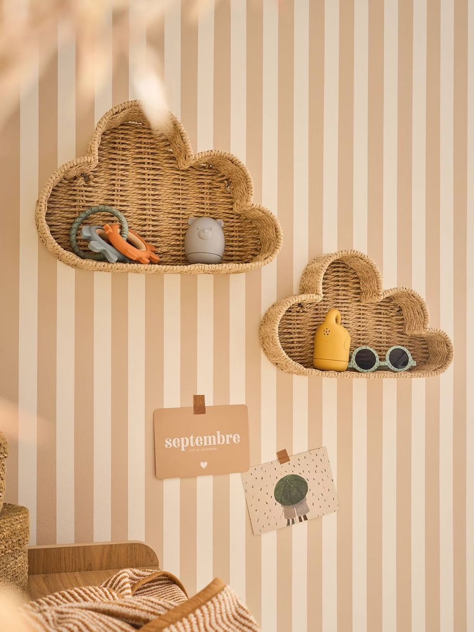 Lot de 2 étagères Nuage beige (Vertbaudet) - Image 1