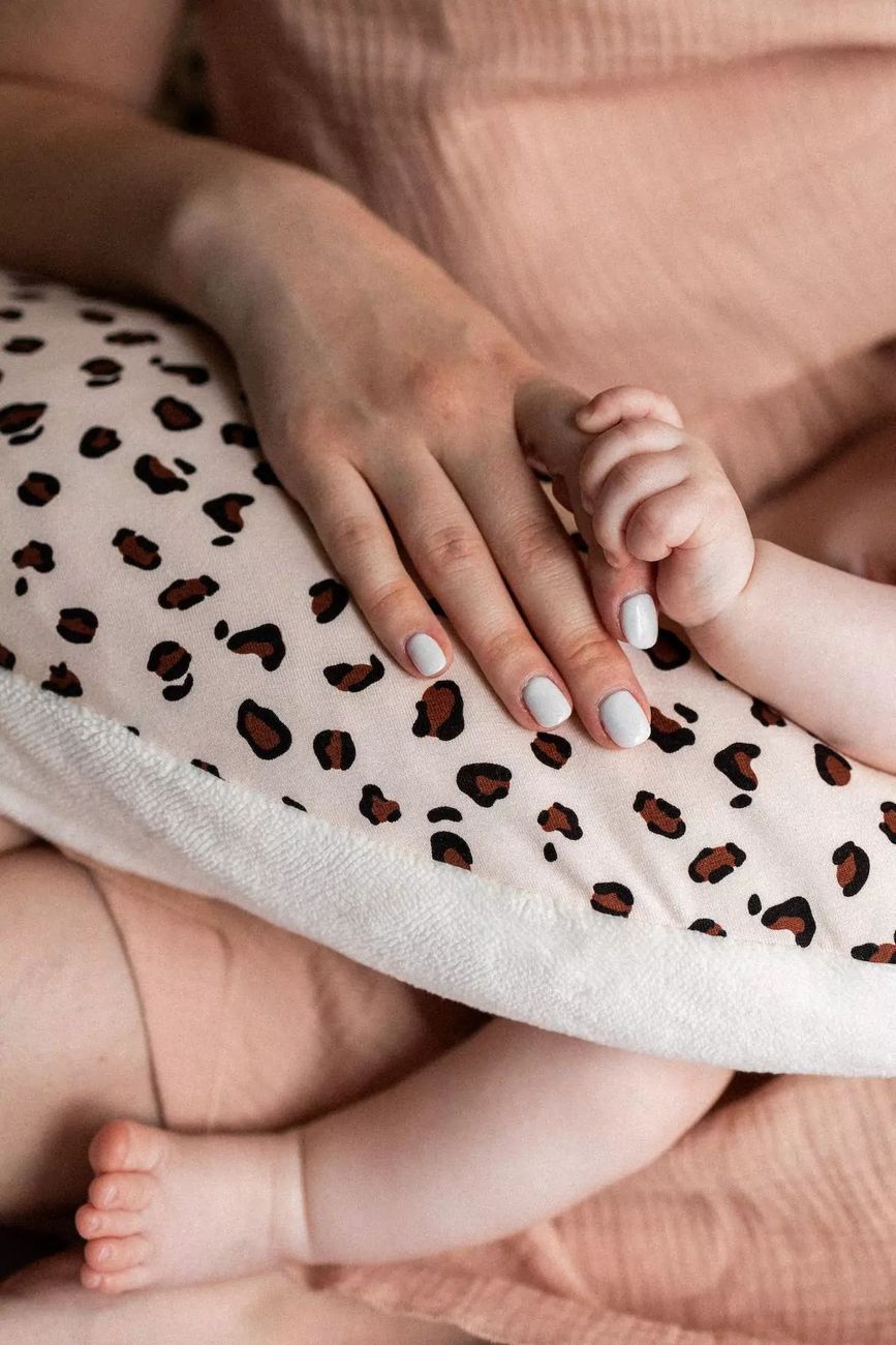 Coussin de grossesse et d’allaitement léopard Graou You&Milk (You&Milk) - Image 6