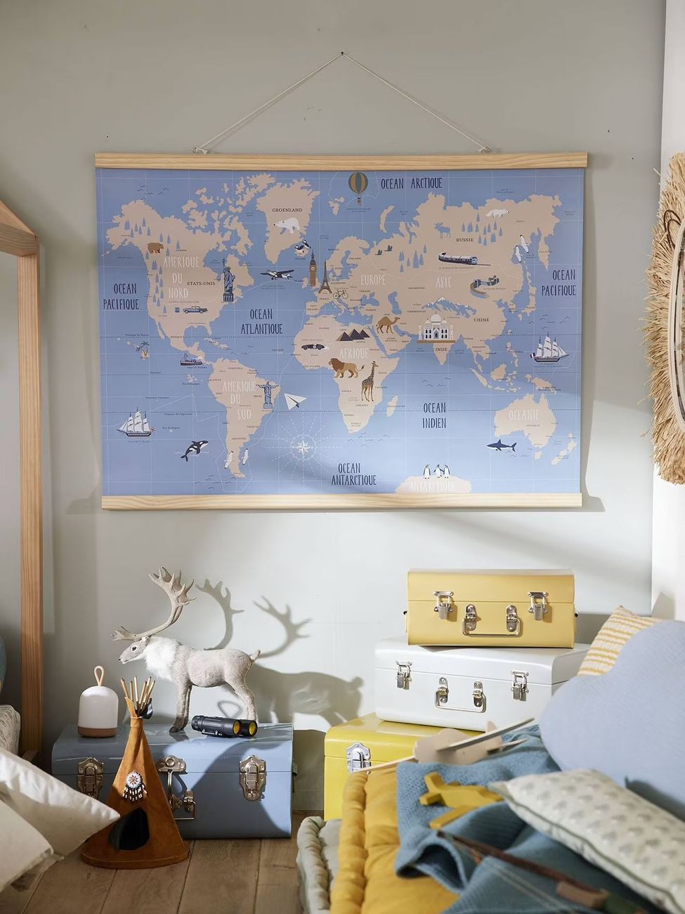 Carte du Monde mappemonde murale papier bleu (Vertbaudet) - Image 1