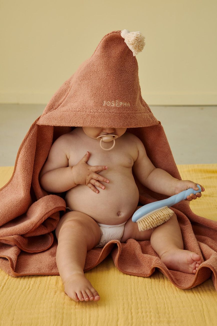 Gabin la cape de bain éponge (Petit Picotin) - Image 1
