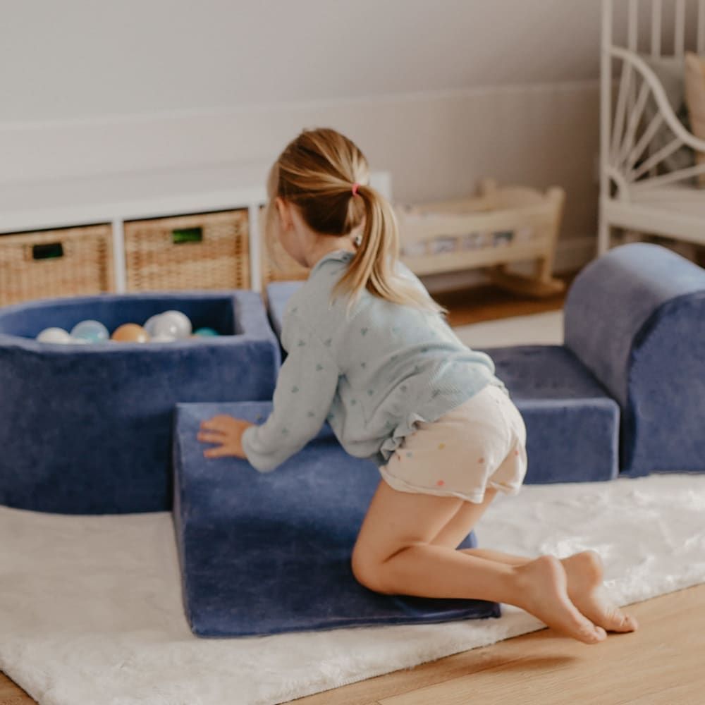 Parcours Motricité Bébé avec Piscine à Balles pour Enfant (MeowBaby) - Image 1