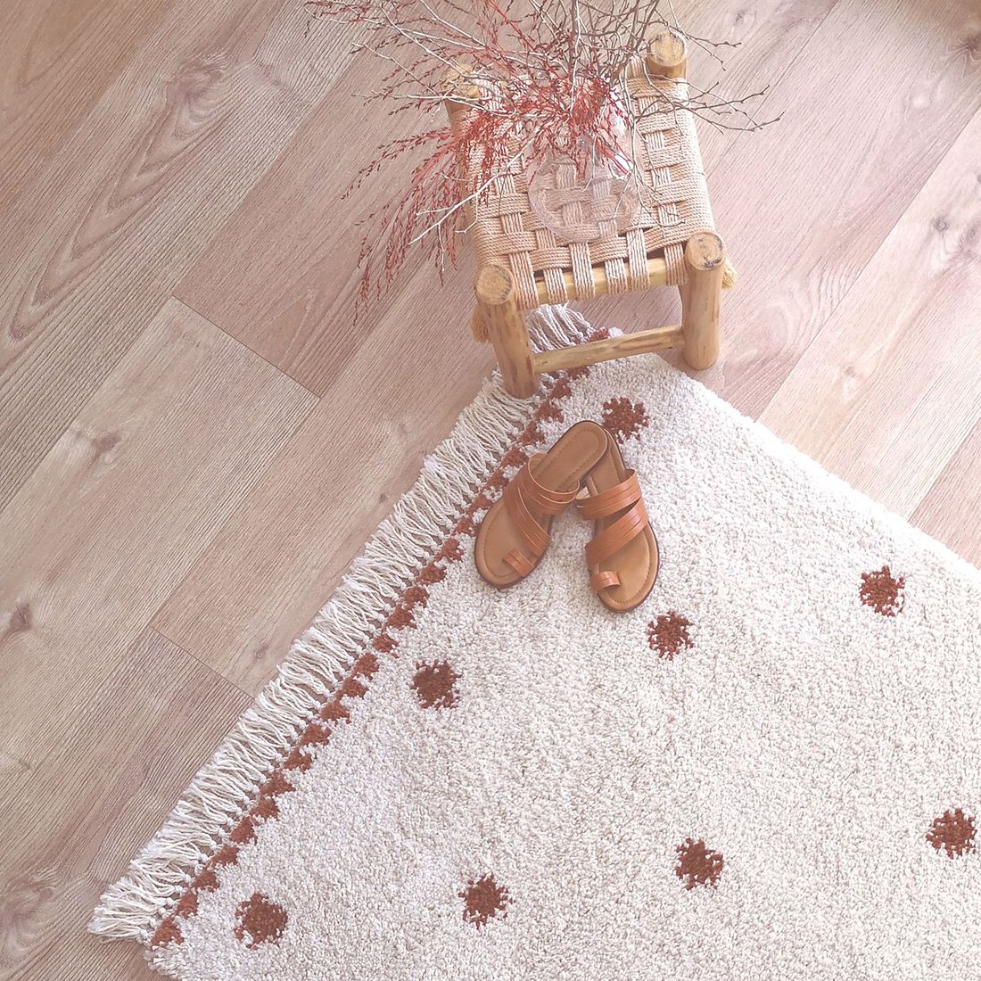 Tapis rectangulaire pois terracotta Wooly (100 x 150 cm) (Nattiot) - Image 3