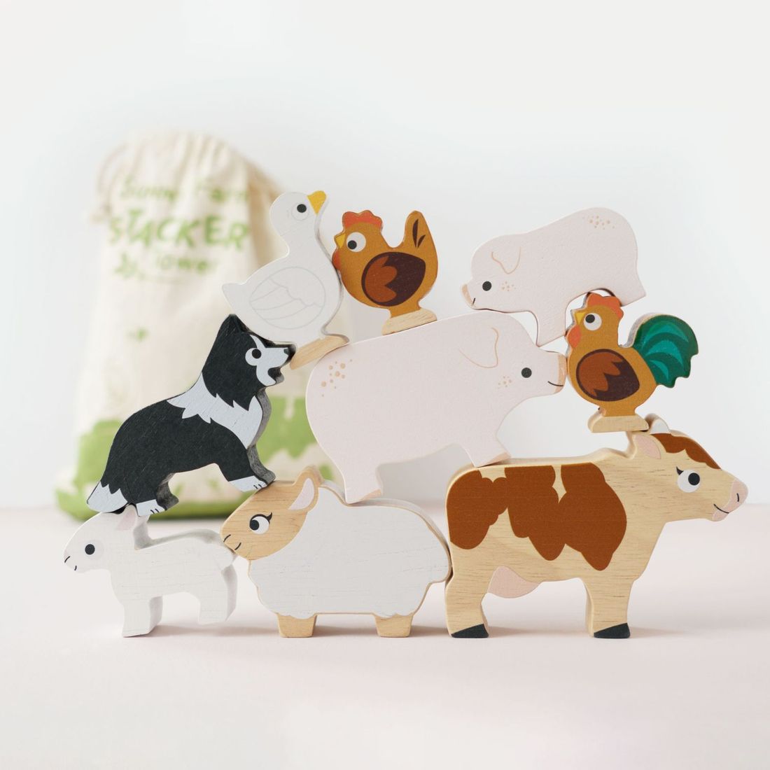 Animaux de la ferme en bois FSC à empiler (Le Toy Van) - Image 1