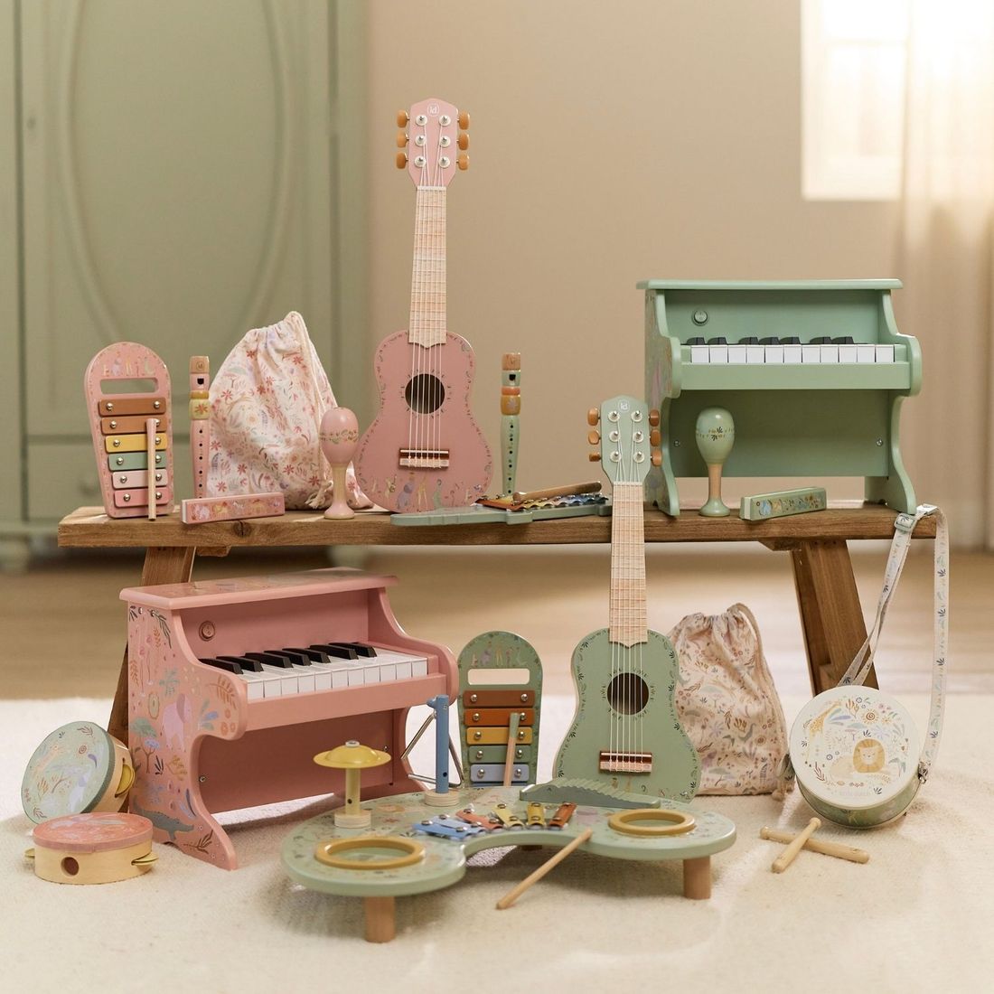Guitare Verte en bois Safari Friends (Little Dutch) - Image 1